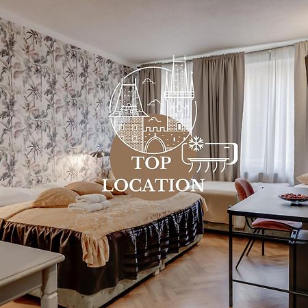 Louren - The Bridge Inn Прага Экстерьер фото
